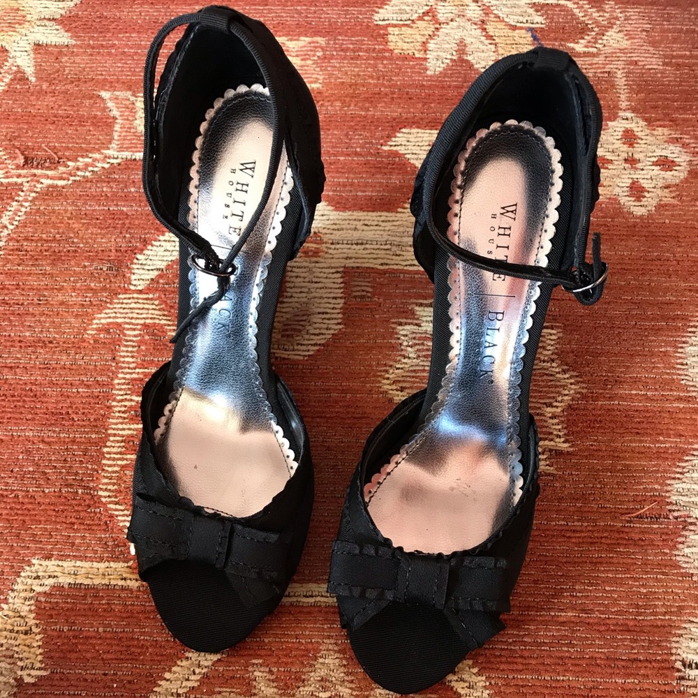 *NEW* White House | Black Market wedge shoes